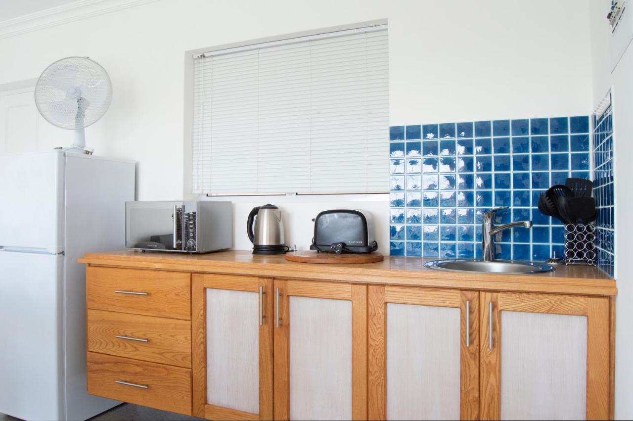 Bellamente Sirene Hotel Gansbaai Bagian luar foto