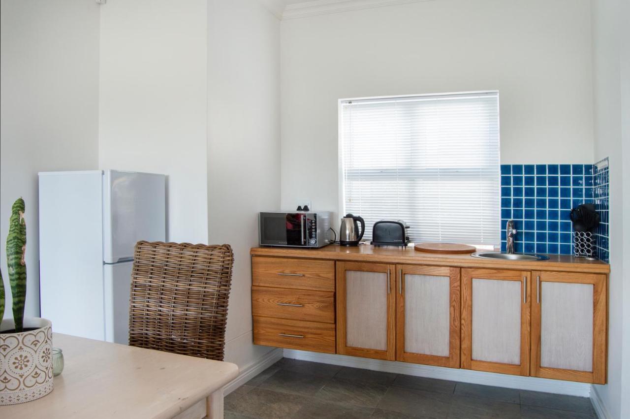 Bellamente Sirene Hotel Gansbaai Bagian luar foto