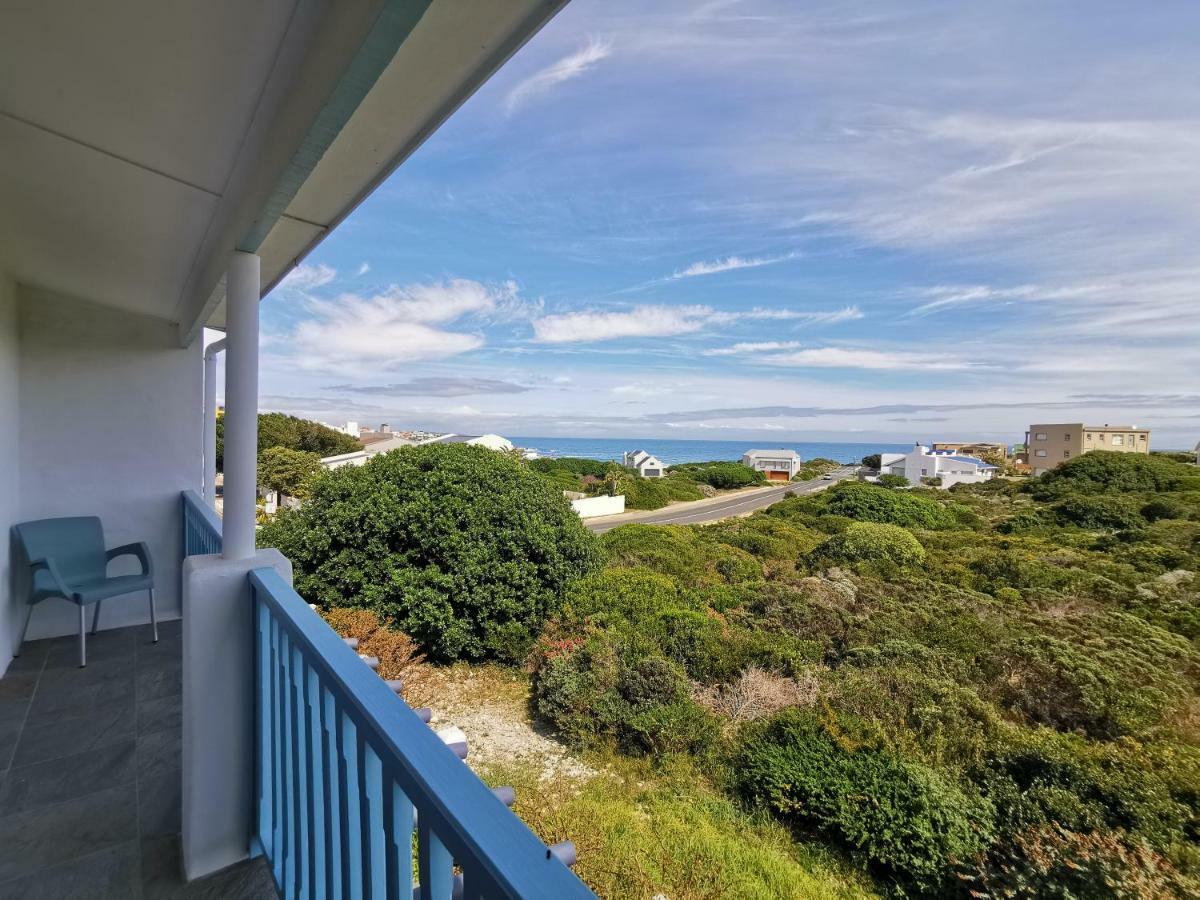 Bellamente Sirene Hotel Gansbaai Bagian luar foto